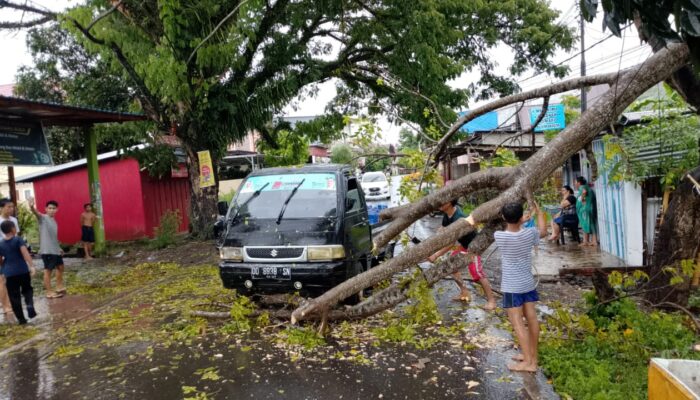 Petugas BPBD Sinjai Ancam Hentikan Penanggulangan Bencana