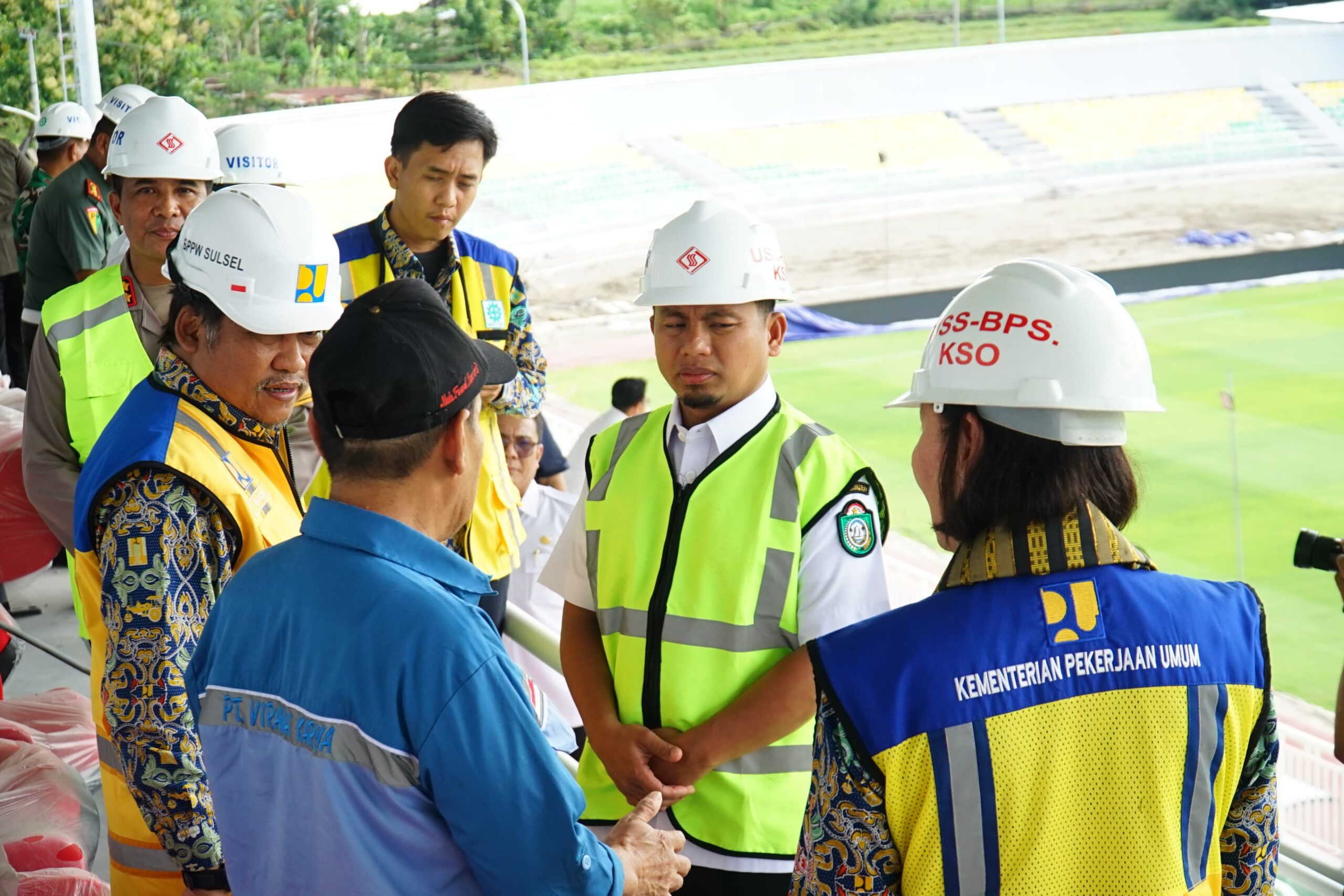 Wali Kota Parepare dan Dirjen Cipta Karya Tinjau Stadion BJ Habibie