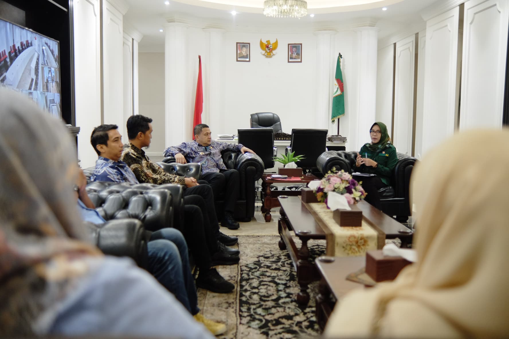 Wali Kota Makassar Bahas Serah Terima Aset dan Pengelolaan IPAL Losari