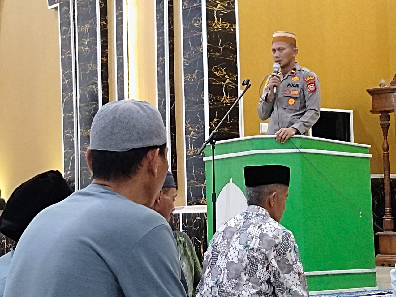 Warga Kira Ceramah, Kapolsek Pitu Riase Ternyata Beri Imbauan Kamtibmas