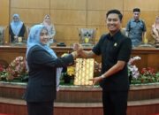 Pemkab Sidrap Serahkan LKPJ 2024 ke DPRD dalam Rapat Paripurna