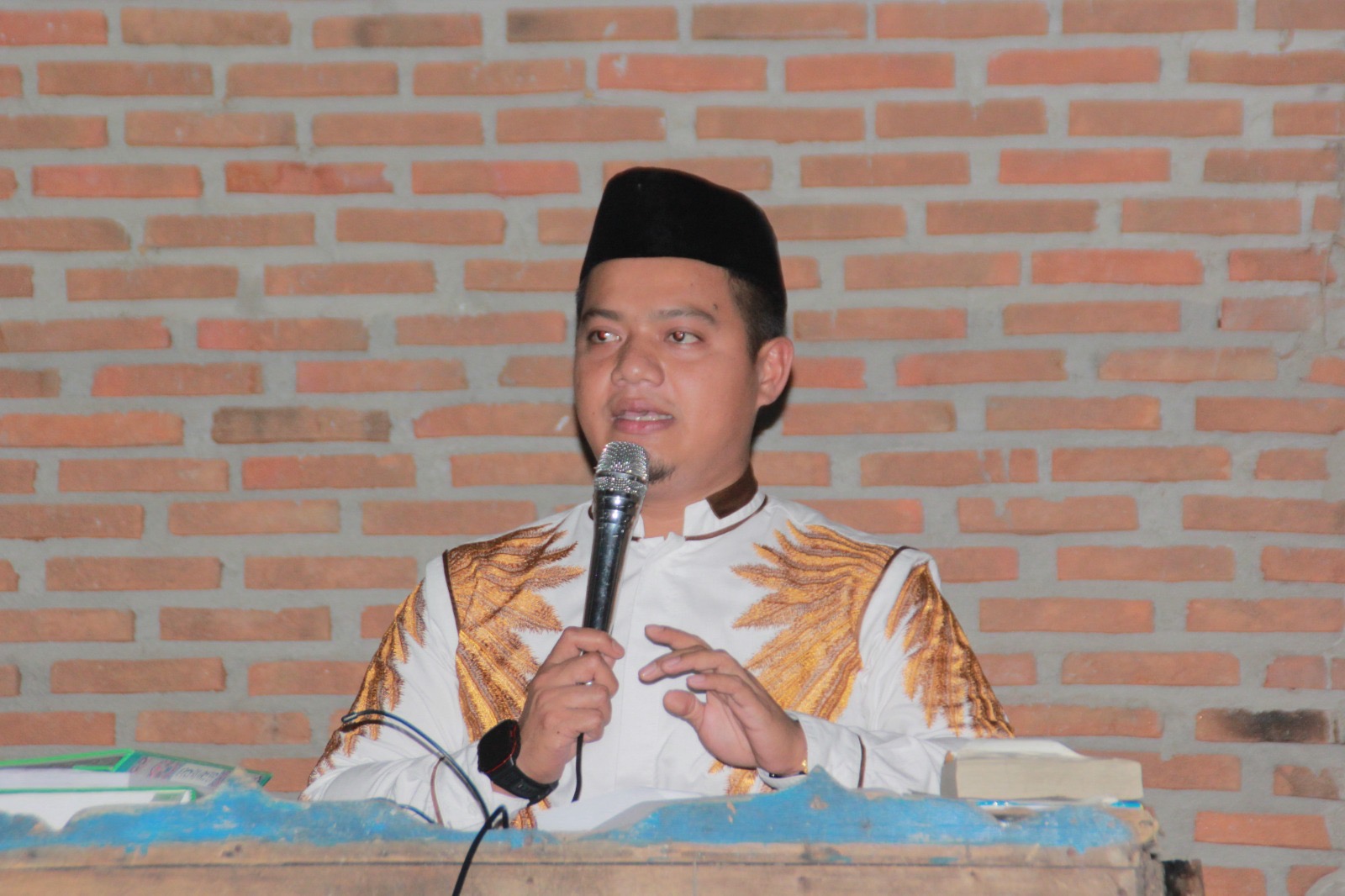 Safari Ramadhan di Walenrang Barat, Wabup Luwu Ajak Masyarakat Perkuat Silaturahmi
