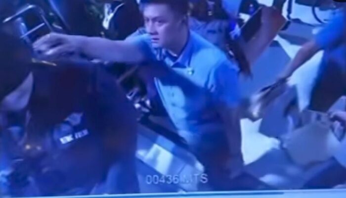 Ajudan Kapolri Pukul Kepala dan Ancam Wartawan