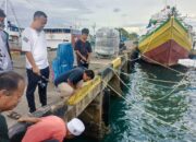 Gubernur Sulsel Manfaatkan Liburan dengan Mancing di Pelabuhan Bajoe