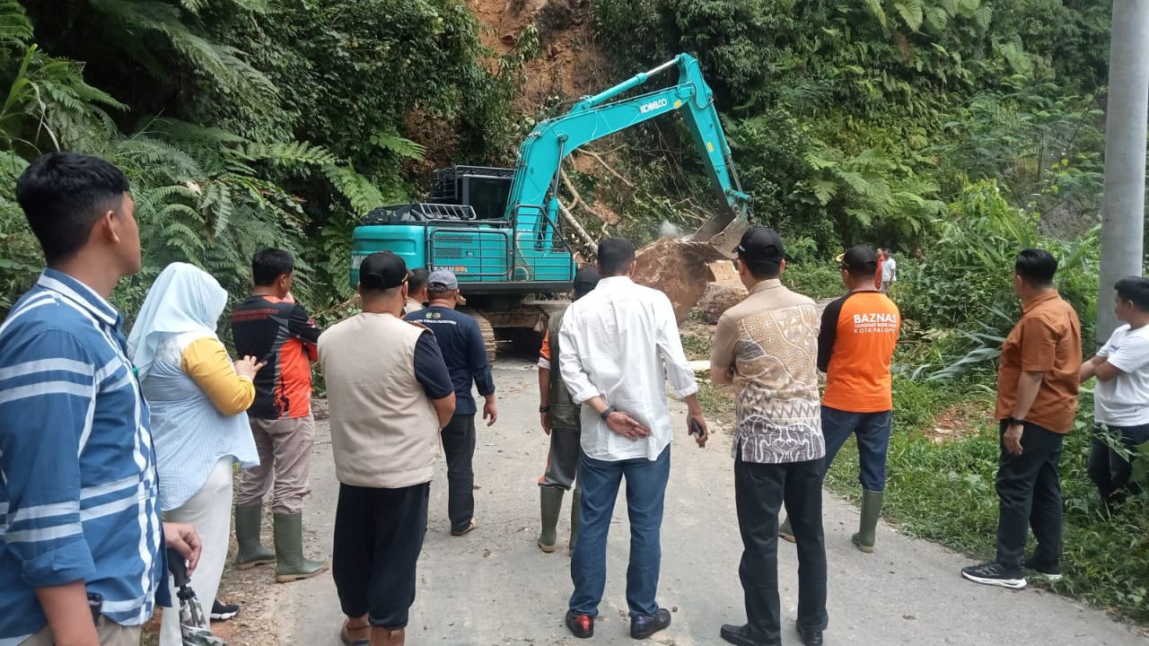 Cuaca Ekstrem, Pemkot Palopo Bergerak Cepat Atasi Banjir dan Longsor