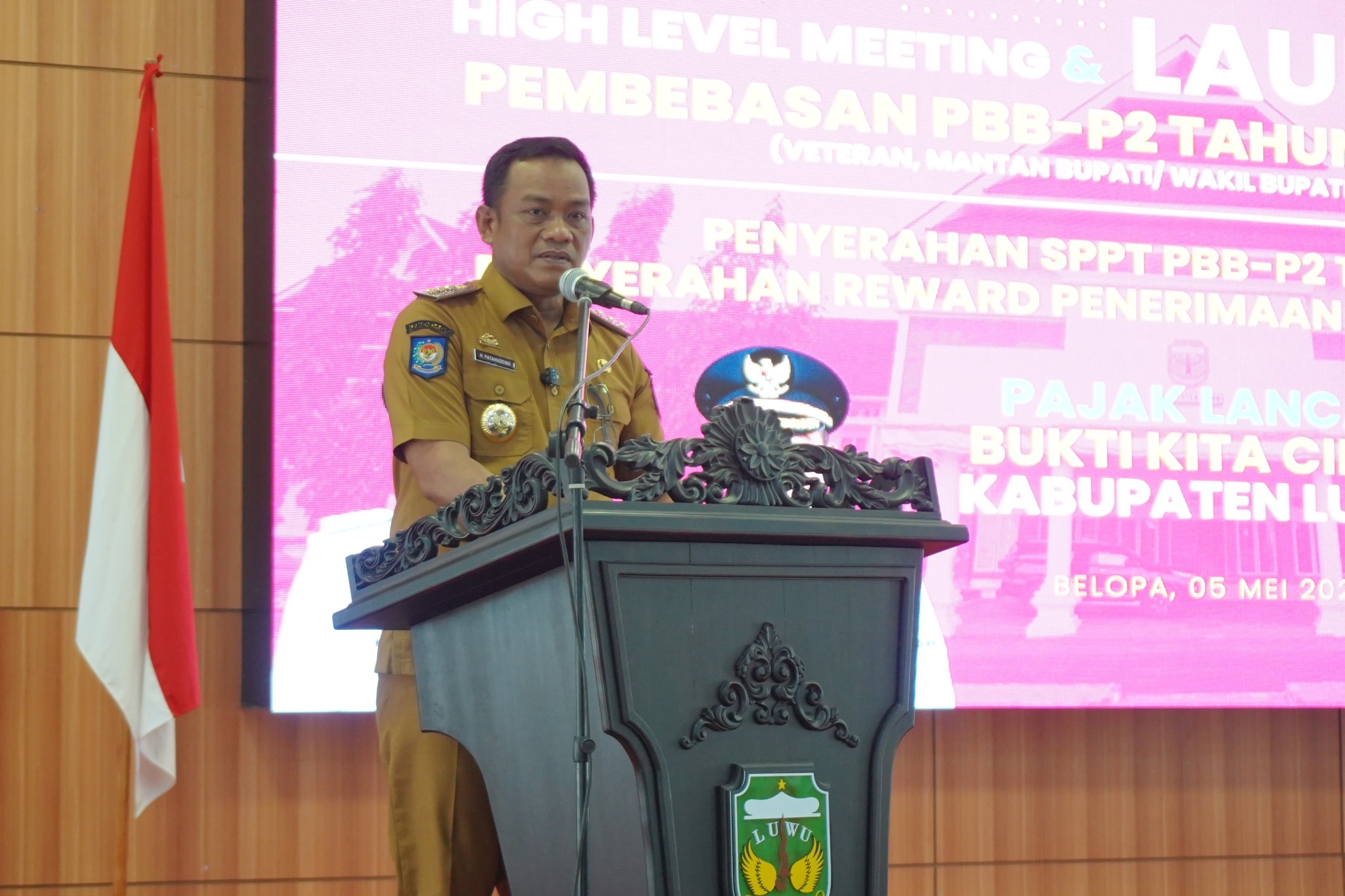 Bupati Luwu Luncurkan Pembebasan Pajak untuk Veteran dan Warga Miskin