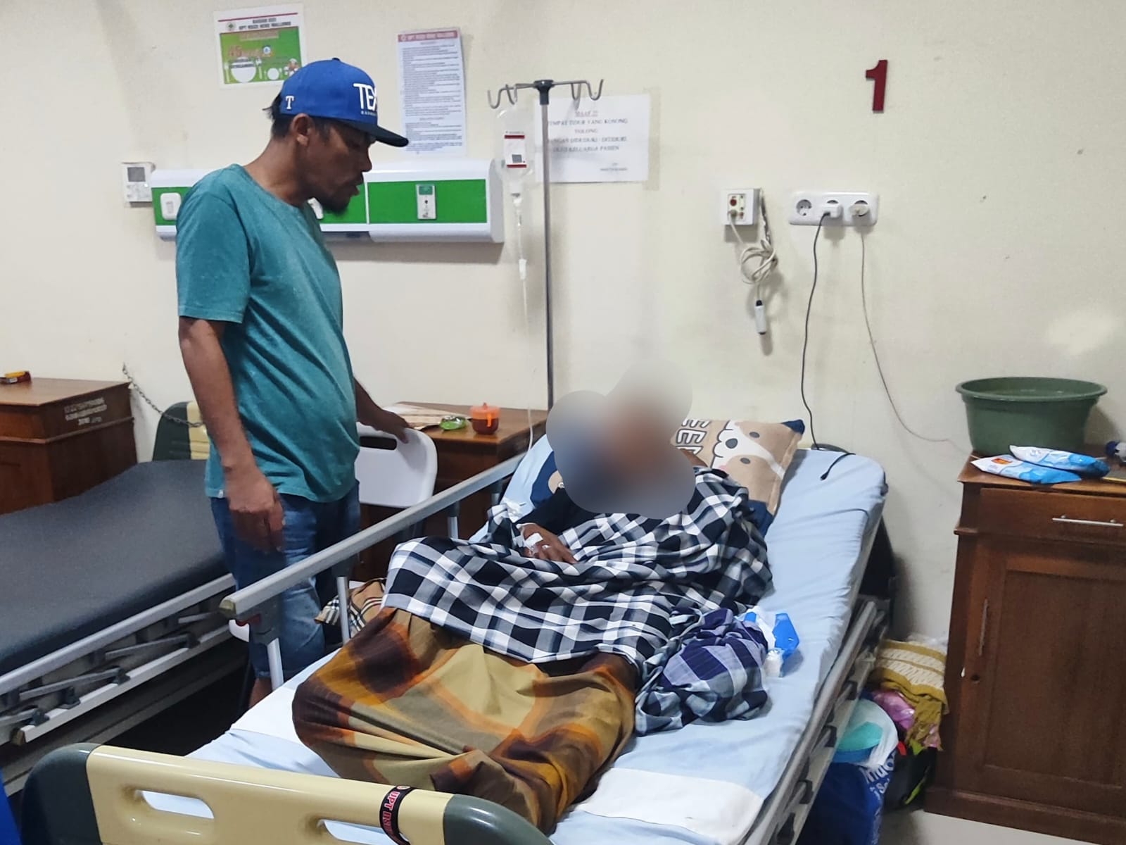 Panitia GMC Seri 2 Sidrap, Kunjungi Korban Tertabrak Pembalap di RS Nene Mallomo   