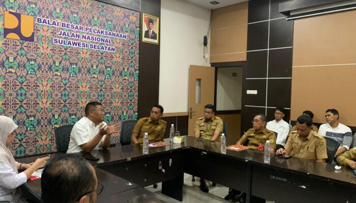 Bupati Sidrap Sampaikan Langsung Aspirasi Warga ke Balai Jalan Nasional