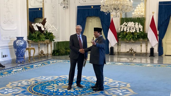 Bill Gates Hibahkan Rp2,6 Triliun untuk Indonesia