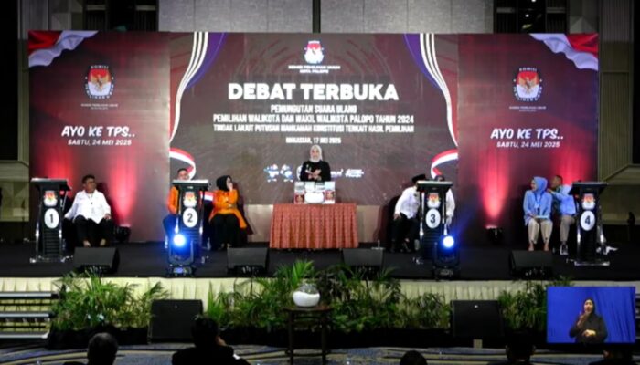 Haidir Basir Hadir Tanpa Tandem, Tiga Paslon Tampil Penuh di Debat PSU Palopo
