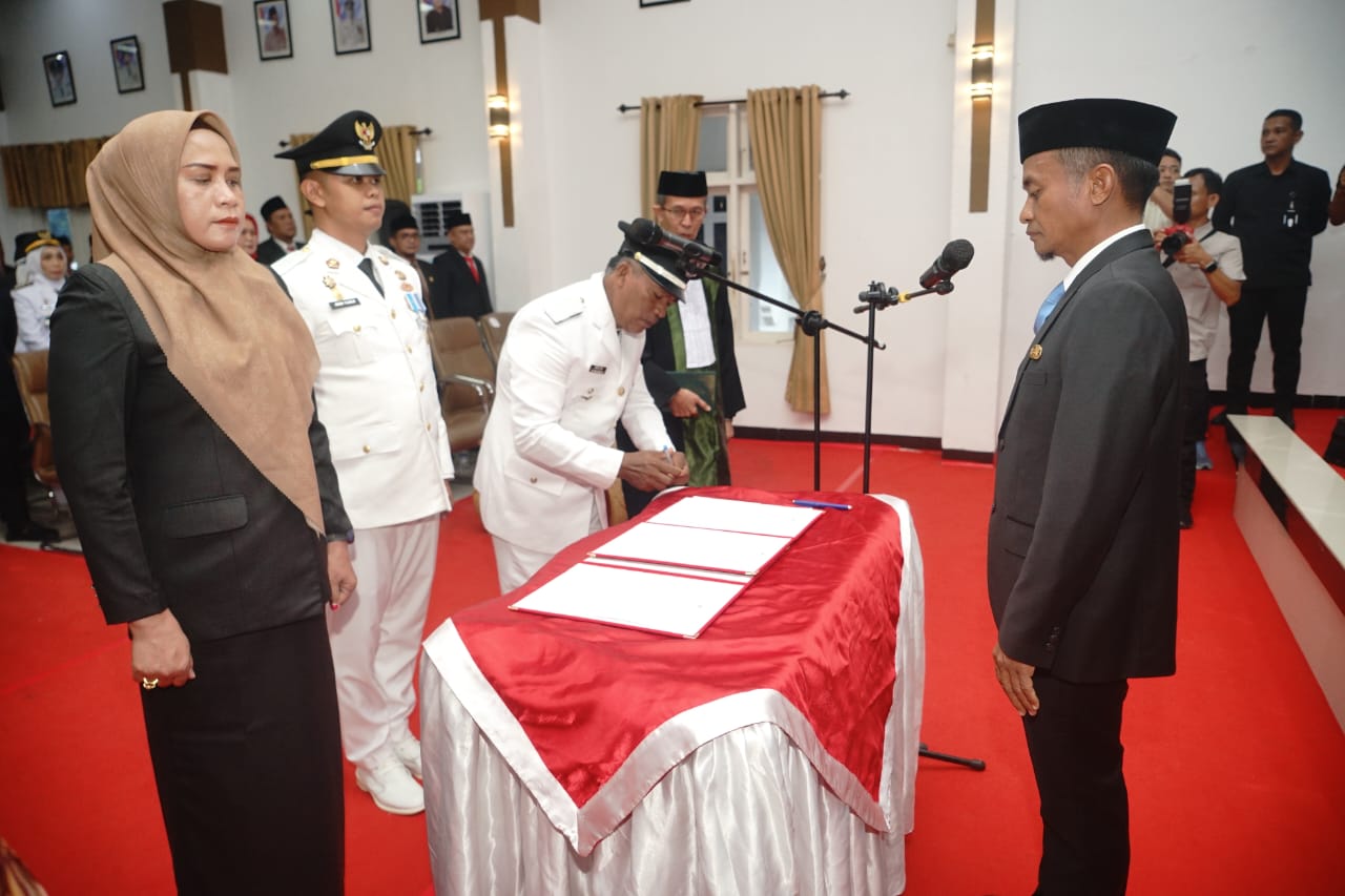 Bupati Bone Lantik 109 Pejabat Baru di Lingkungan Pemkab Bone