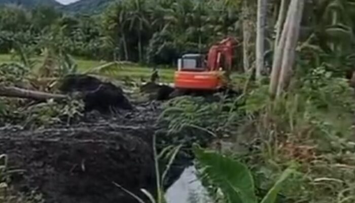 Pengerjaan Saluran Air di Dusun Pakoro Dikeluhkan Warga Pemilik Sawah