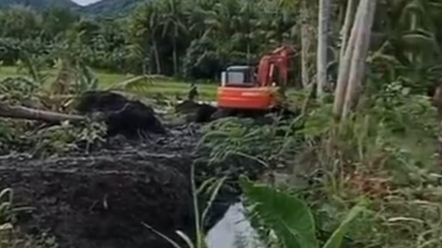 Pengerjaan Saluran Air di Dusun Pakoro Dikeluhkan Warga Pemilik Sawah