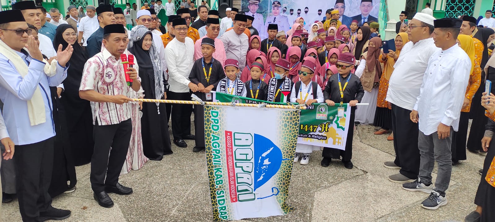 Bupati Sidrap Lepas Karnaval 1 Muharram, Umumkan Jam Malam untuk Anak