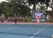 Wakil Bupati dan Kapolres Luwu Utara Adu Raket di Laga Ekshibisi Hari Bhayangkara