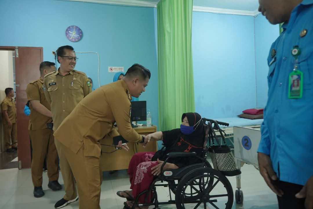 Dhevy Bijak: Layani Pasien Dulu, Urusan BPJS Menyusul