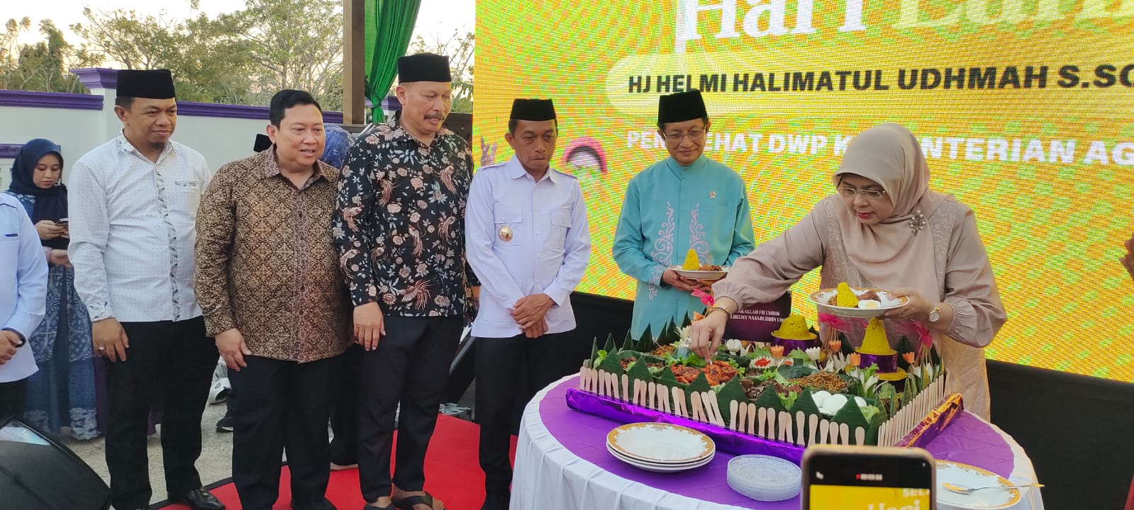 Menag RI Kunjungi Vila Stafsus di Sidrap, Dapat Sambutan Hangat
