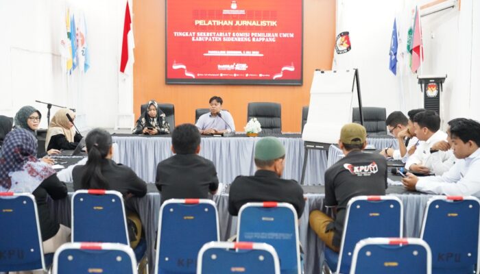 Perkuat Publikasi, KPU Sidrap Gelar Pelatihan Jurnalistik
