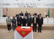 Rapat Paripurna DPRD Resmikan Pasangan Pemenang Pilkada Palopo 2024