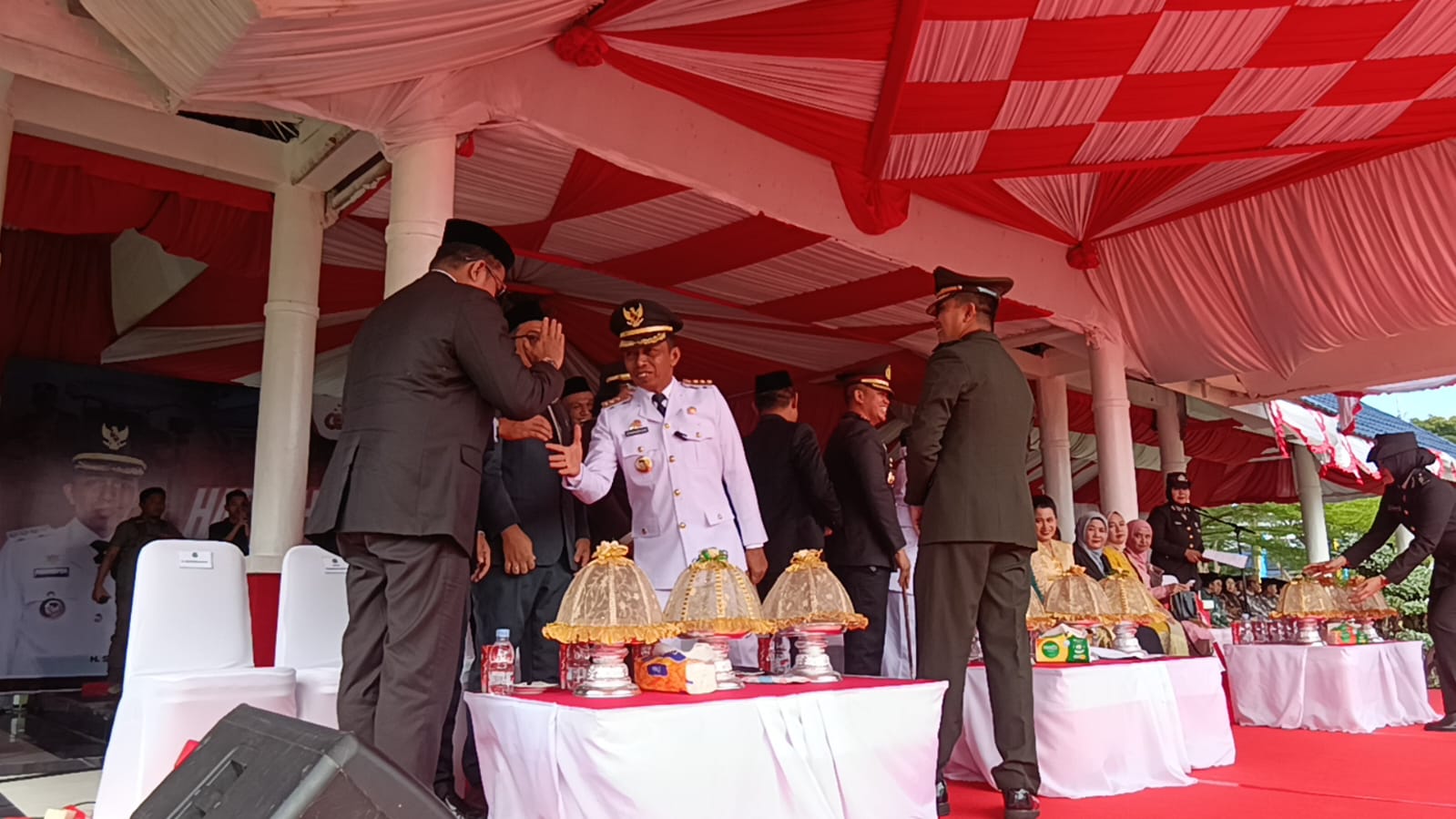Perdana, Bupati Syaharuddin Pimpin Upacara Bhayangkara di Sidrap