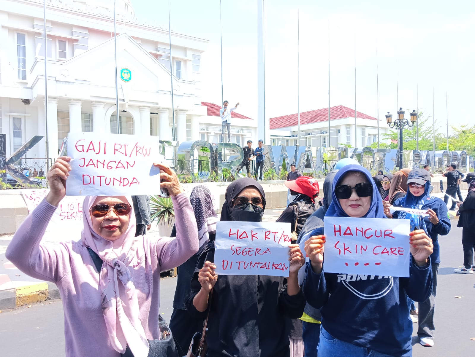 RT/RW Kembali Tuntut Pemkot Palopo Segera Bayar Insentif 10 Bulan