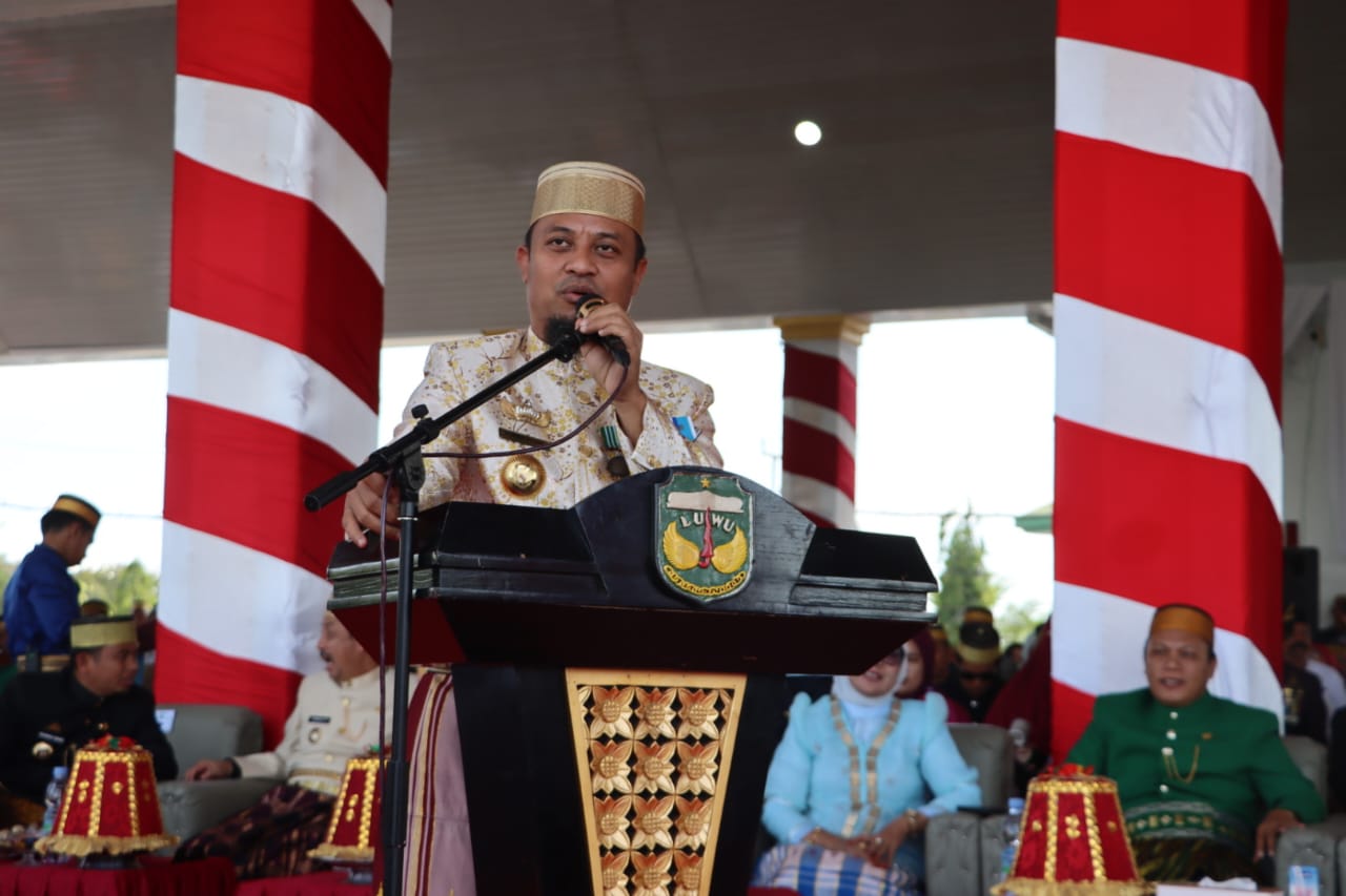 Gubernur Sulsel : Jangan Hanya Angkat Bangkung, Mari Sama-Sama Pegang Bingkung
