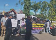 Warga Kepung DPRD Sidrap, Tuntut Bongkar Dugaan Mafia Tanah di HGU Margaressa