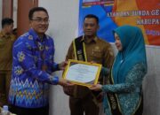 Bupati dan Ketua TP PKK Luwu Terima Penghargaan atas Dukungan Program BKKBN