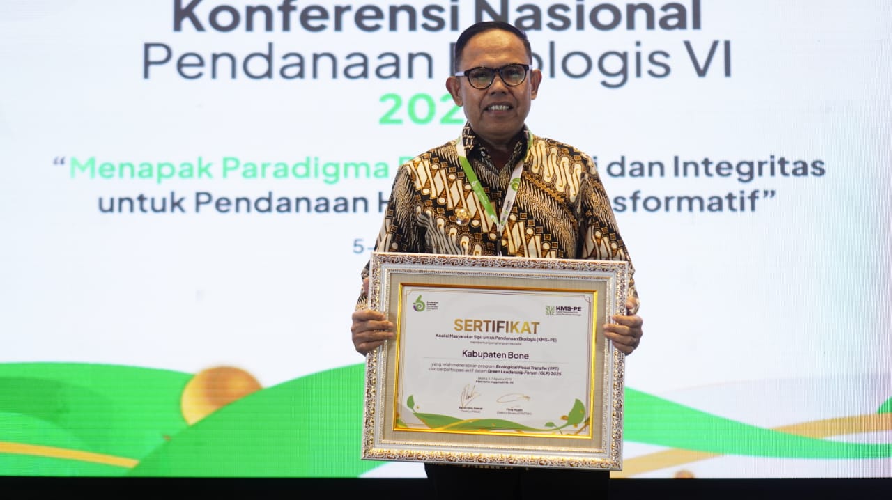 Kabupaten Bone Terima Penghargaan Nasional Ecological Fiscal Transfer
