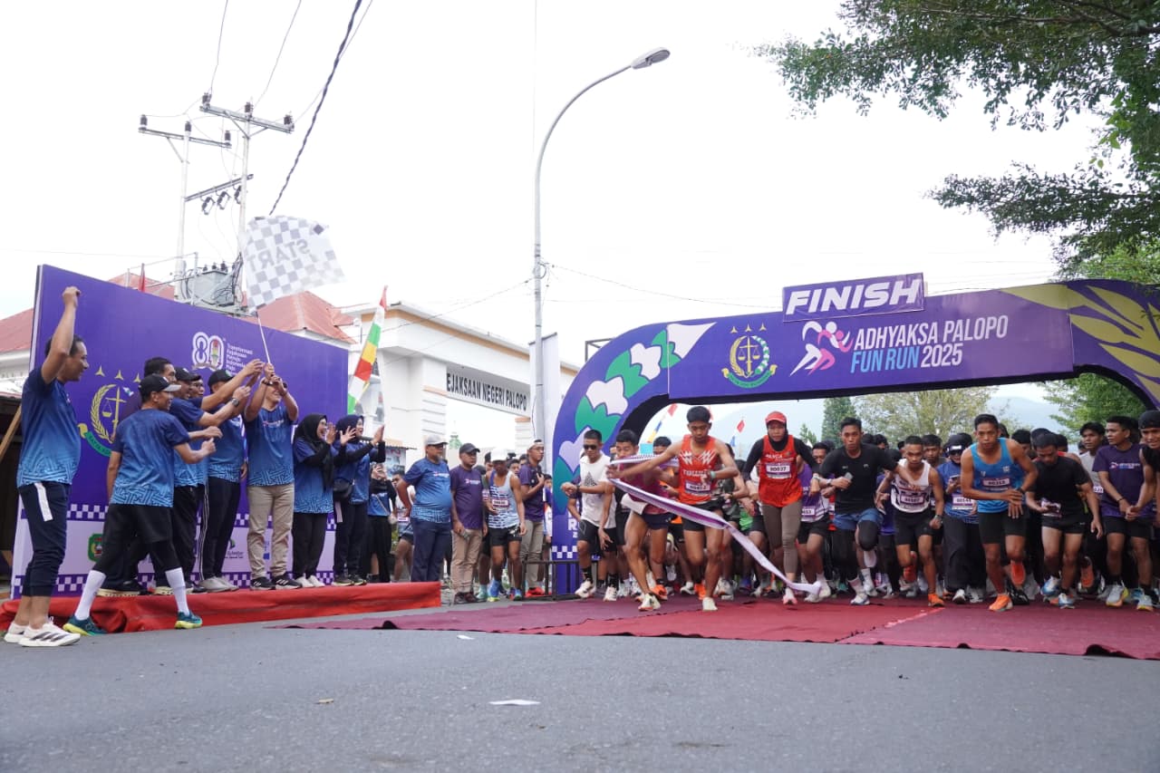Meriah, 600 Peserta Ramaikan Adhyaksa Fun Run di Palopo