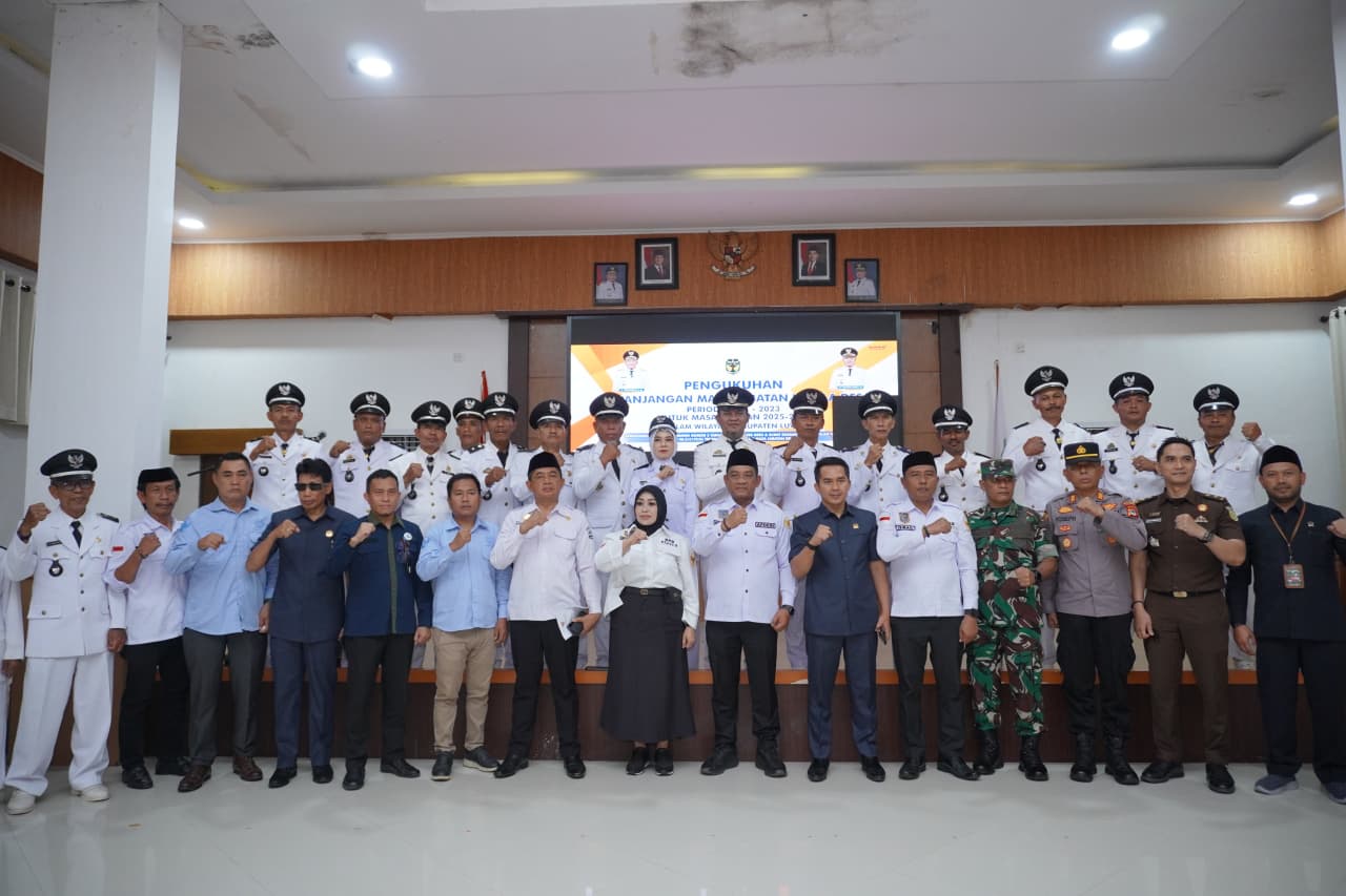 Bupati Luwu Lantik Pengurus APDESI dan Kukuhkan 22 Kepala Desa