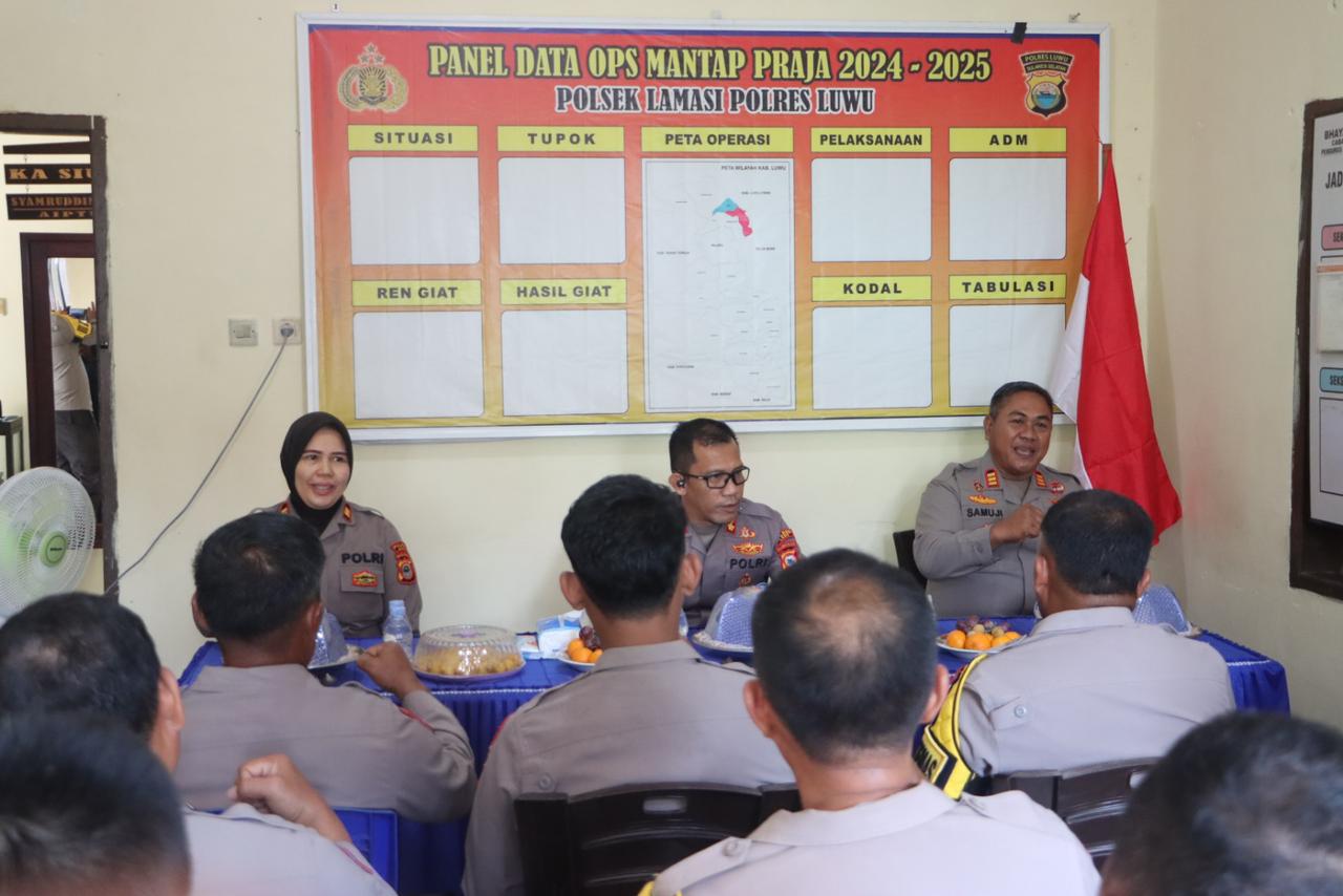 Kapolres Luwu Tinjau Polsek Lamasi dan Walenrang, Tegaskan Pentingnya Disiplin
