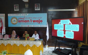 Belajar Demokrasi di Bangku Sekolah, KPU Wajo Gelar Simulasi Pemilihan OSIS Belajar Demokrasi di Bangku Sekolah, KPU Wajo Gelar Simulasi Pemilihan OSIS