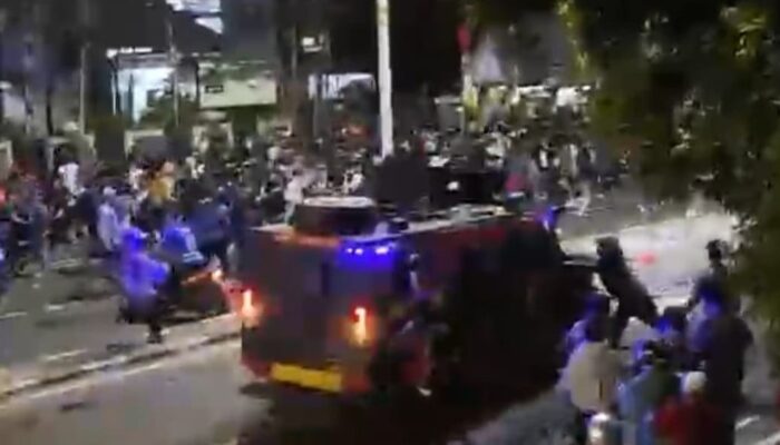 Tragedi Pejompongan: Ojol Muda Tewas Usai Dilindas Rantis Brimob