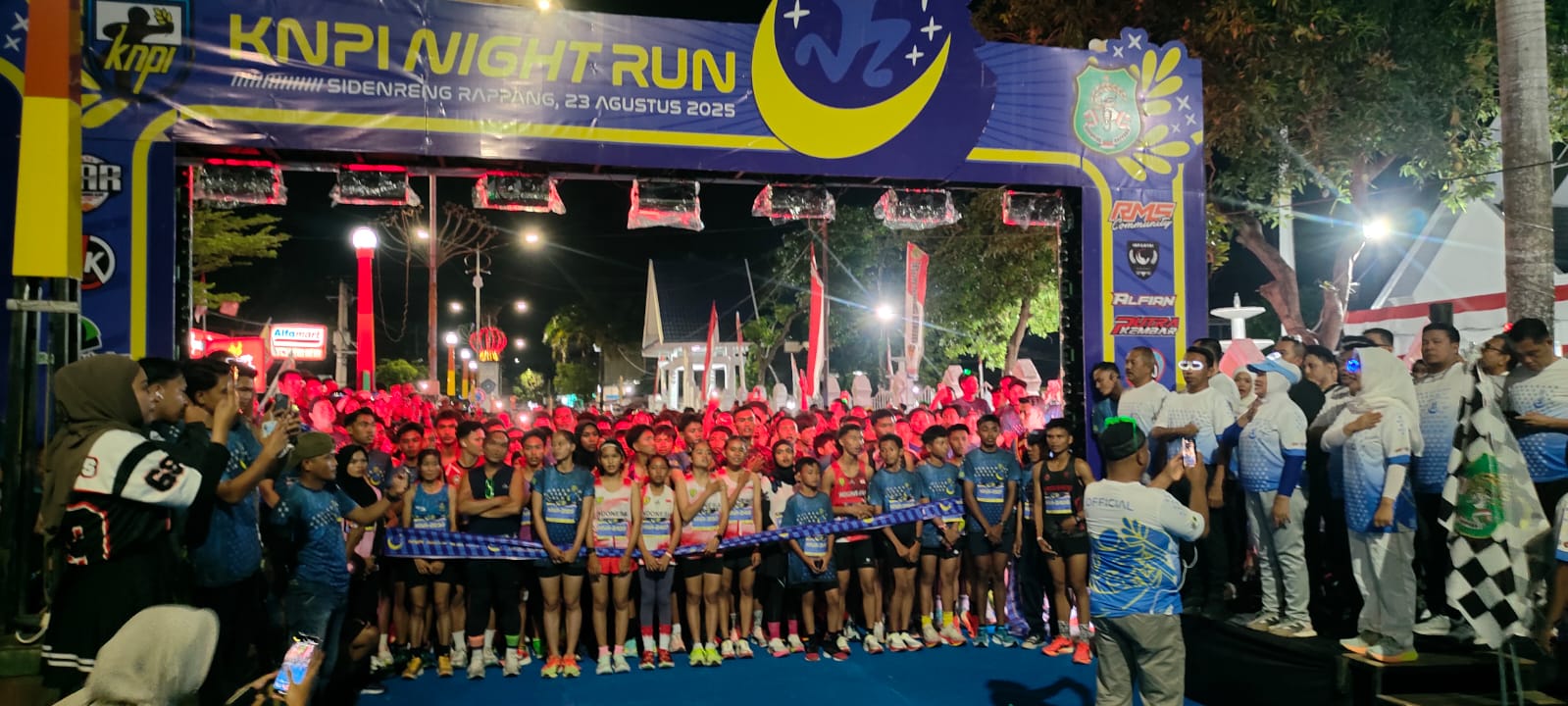 KNPI Night Run 2025 di Sidrap Berlangsung Meriah dan Penuh Semangat