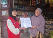 Lewat Program UMKM Terkemas, Mahasiswa KKN Unhas Bantu UMKM Manggalung Urus NIB