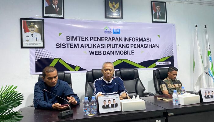 Digitalisasi Penagihan Air Bersih, Perumda TM Palopo Latih Karyawan Gunakan Aplikasi
