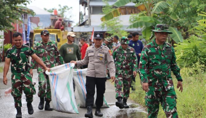 TNI Kodim 1403 Palopo Gelar Karya Bakti Serentak Sambut HUT RI ke-80, Ajak Warga Perangi Sampah