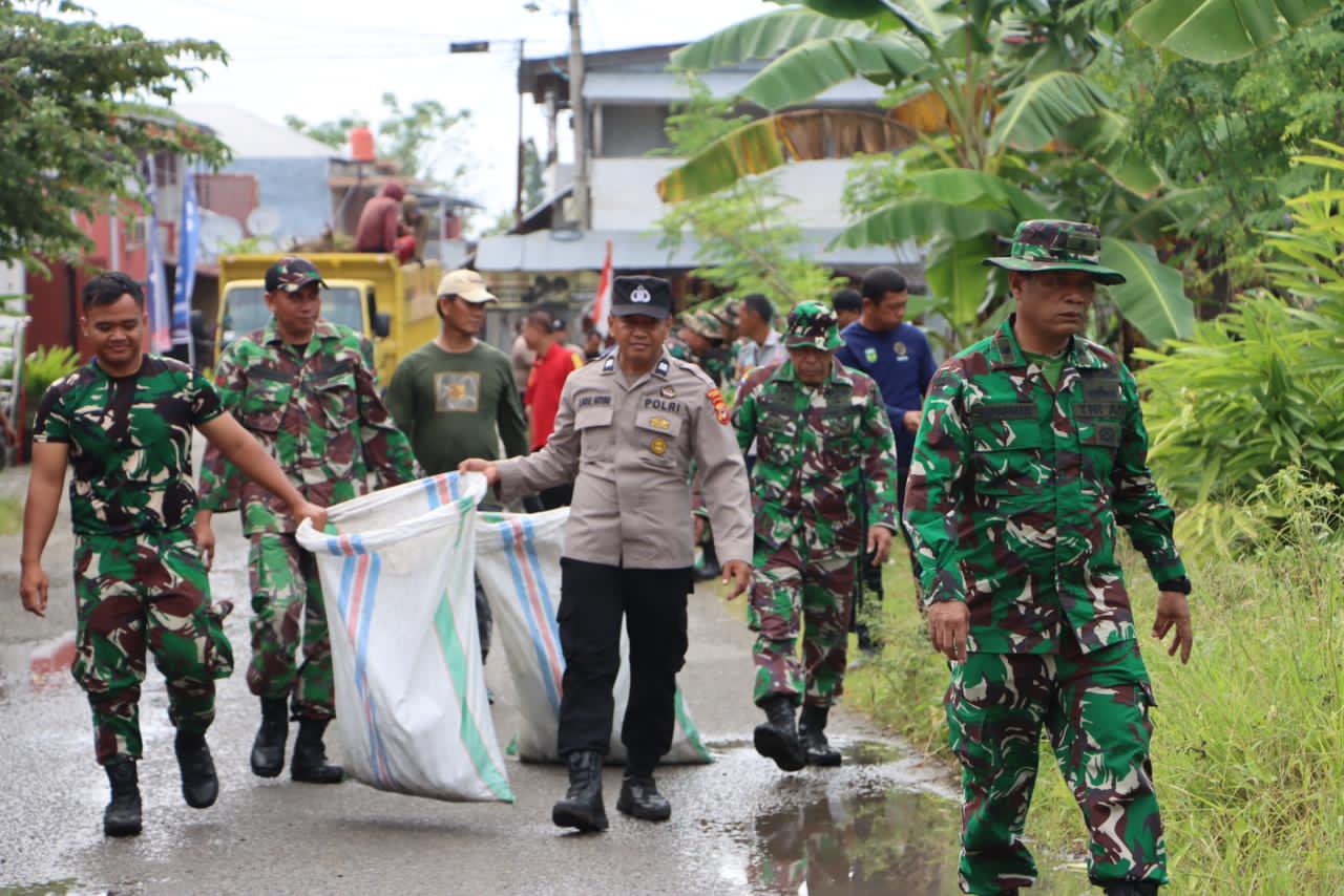 TNI Kodim 1403 Palopo Gelar Karya Bakti Serentak Sambut HUT RI ke-80, Ajak Warga Perangi Sampah