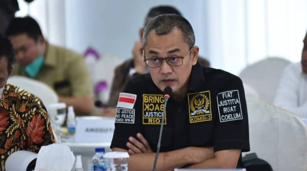 Andi Rio Idris Padjalangi Ditunjuk Jadi Komisaris Utama PT Semen Tonasa