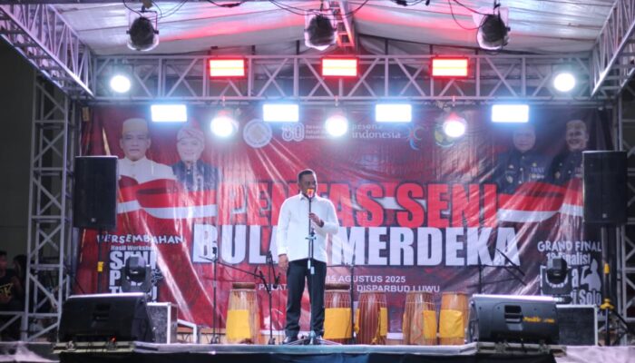 Bupati Luwu Apresiasi Pentas Seni Bulan Merdeka 2025