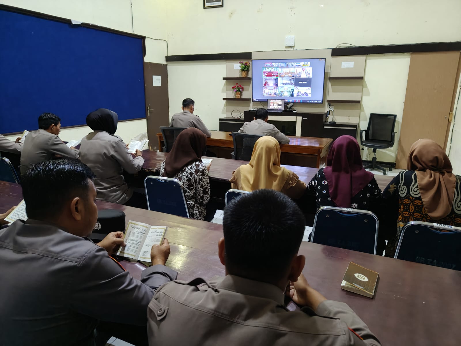 Polres Sinjai Bentuk Personel Humanis Lewat Binrohtal