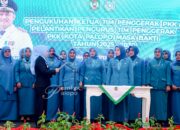 Naili Trisal Lantik Pengurus PKK, Dorong Sinergi dan Pemberdayaan Keluarga