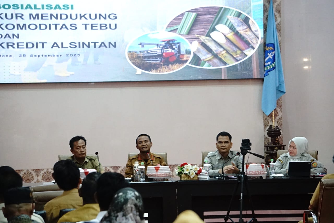 Rapat Sosialisasi KUR, Bupati Bone: Jangan Persulit Petani