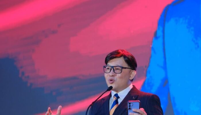 Wali Kota Makassar Apresiasi Peran TERKINI.ID Gelar MFC Award