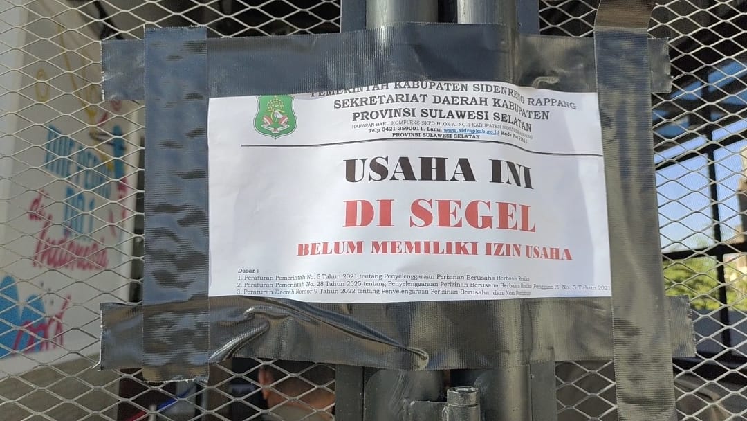 Tak Berizin, Pemkab Sidrap Segel Gerai Mie Gacoan