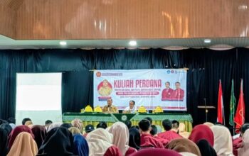 FISIPHUM UMSi Gelar Kuliah Perdana Tahun Akademik 2025