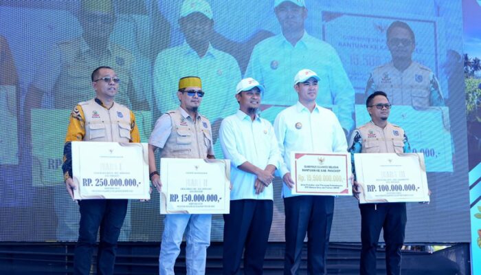Gubernur Sulsel Komitmen Dukung Swasembada Pangan, Canangkan Bibit Jagung di Pangkep bersama Mentan dan DPD RI