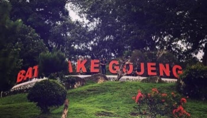 Taman Purbakala Batu Pake Gojeng: Wisata Budaya yang Diselimuti Aura Mistis