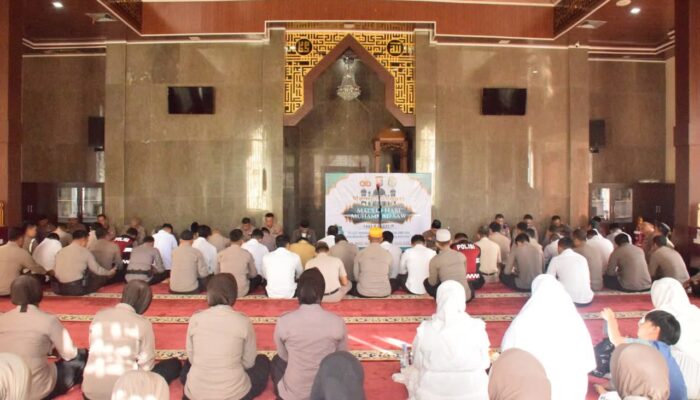 Polres Bone Gelar Maulid Nabi, Pererat Ukhuwah dan Persatuan